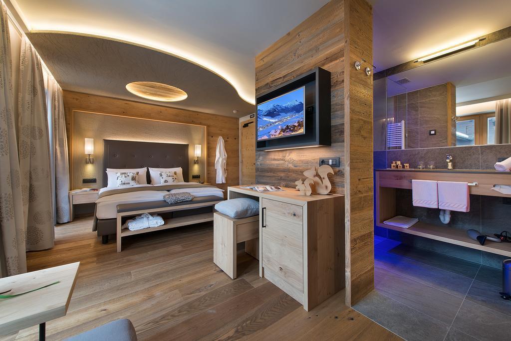 Hotel Roberta Alpine Adults Only Livigno Eksteriør billede