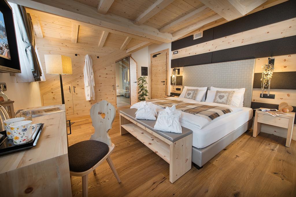 Hotel Roberta Alpine Adults Only Livigno Eksteriør billede